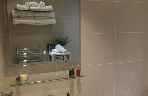 RopeWalks Apartment | Penthouse Stunning Views, Free Parking