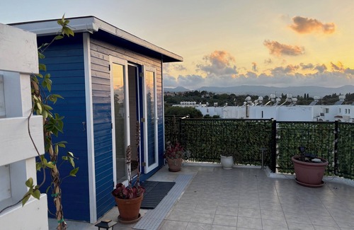 Prodromi Condo | Penthouse with Rooftop & Mountain View - Between Sea, Nature & Relaxation