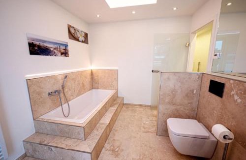 Ahrensburg Apartment | Penthouse-Wohnung I zentral I gute Anbindung