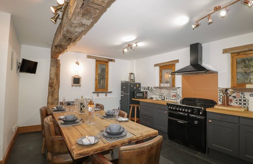 Abergavenny Cottage | Pentre Barn