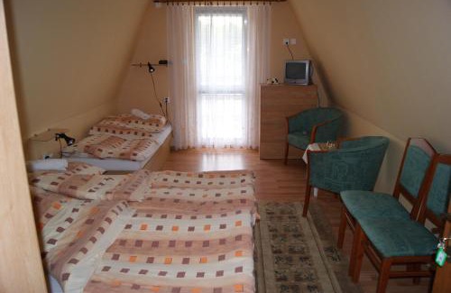 Kostolna Ves House | Penzión Koruna