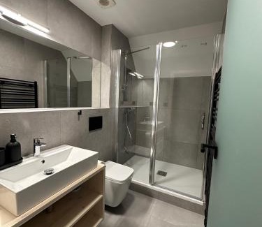 Cenkovice House | Penzion a Restaurace Pod Sjezdovkou