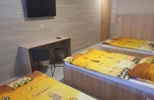 Louny House | Penzion Hudebka