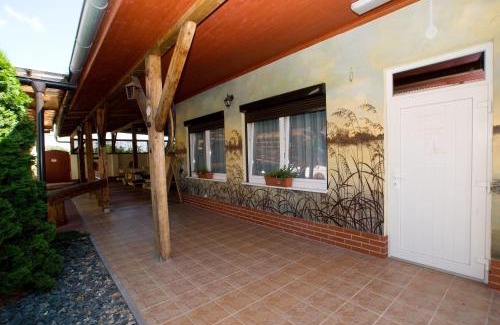 Pasohlavky House | Penzion Kometa - rodinný pobyt u Novomlýnských jezer s komfortem, restaurací a dětskou zónou