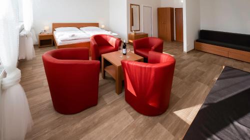 Kobyli House | Penzion Patria Kobyli