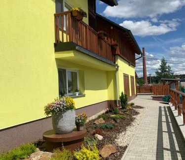 Lenora Hotel | Penzion Pod pecí