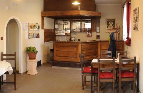 Horsovsky Tyn House | Penzion "U Nádraží"