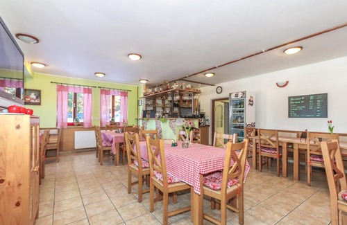 Predni Vyton House | Penzion U Privozu