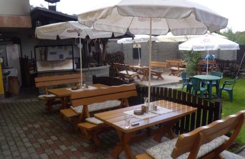 Ivancice Hotel | Penzion U Urbanů