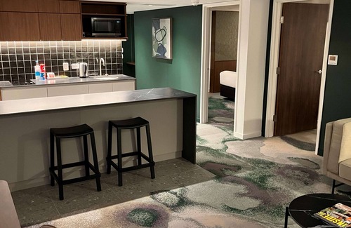 Barney Point Hotel | Peppers Gladstone