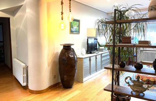 Torrelavega Apartment | Pequeñeces