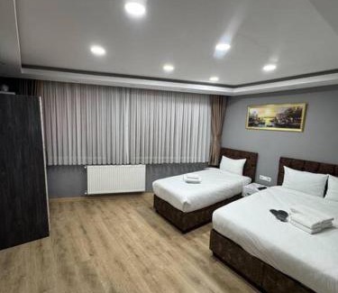Kumkapi Apartment | Pequena Casa Apart