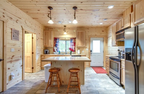 Pequot Lakes Cabin | Pequot Lakes Vacation Rental w/Patio & Fire Pit