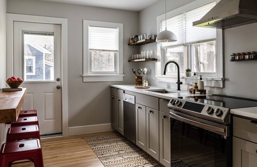 Boiceville Cottage | Perch Cottages #15: Direct access to Esopus Creek.