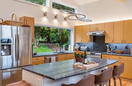 West Ridge House | Perch - Cozy Vino Valley Vista Home with views & parking