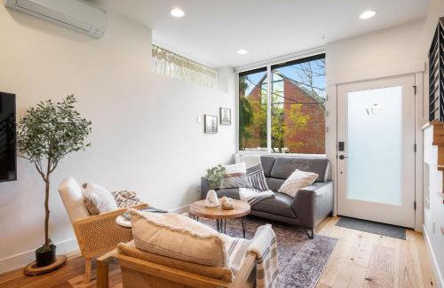 North Queen Anne House | Perch - The Ashworth 67