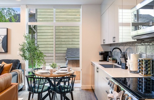Squire Park House | Perch - Trendy hideaway near Seattle's heart. Take in the Mt Rainier views!