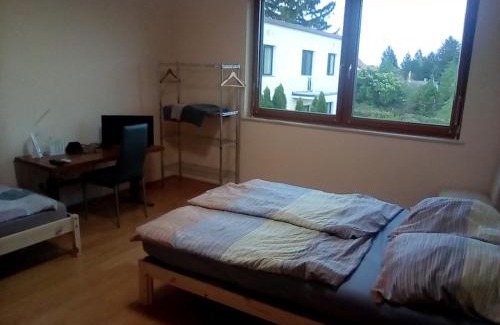 Rodaun House | Perchtoldsdorf Schnell-Bahn/Bahnhof Liesing