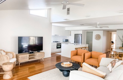 Peregian Beach House | Peregian House - beach front property
