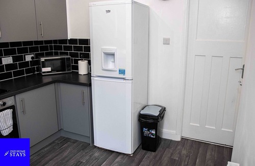 Stoke-on-Trent House | Perfect 3-bedroom house with WiFi in Hanley, Stoke-on-Trent