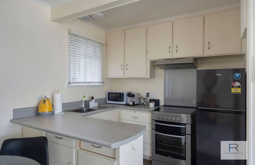 Birkenhead Apartment | Perfect Abode Birkenhead