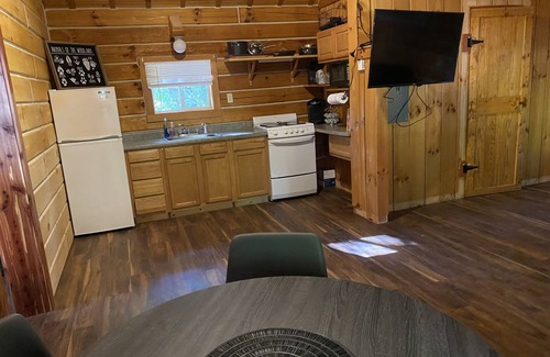 French Lick Cabin | Perfect Cabin for Fisherman and Families