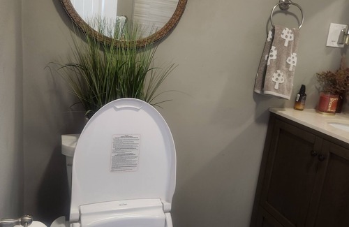 Downey Bed & Breakfast | Perfect charming home with ac