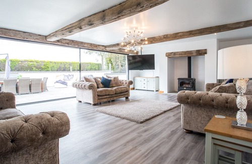 Stafford Cottage | Perfect Country Cottage for large groups