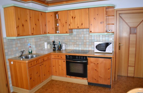 Leogang Apartment | perfect cozy apartment for all activities with mountain views