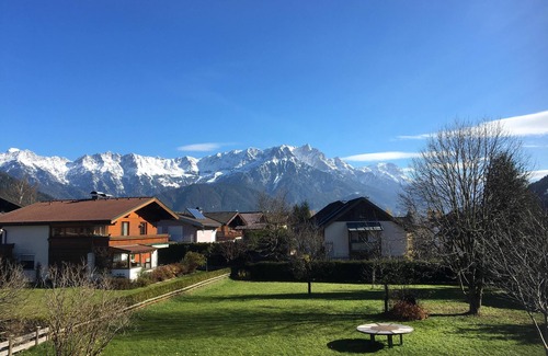 Leogang Apartment | perfect cozy apartment for all activities with mountain views