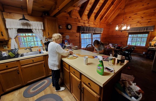 East Stroudsburg Cabin | Perfect cozy cabin w/tree house on 3 acres of woods near skiing, hiking & DWG