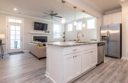 Northeast Virginia Beach House | Perfect Escape with Ocean Breeze