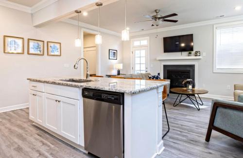 Northeast Virginia Beach House | Perfect Escape with Ocean Breeze