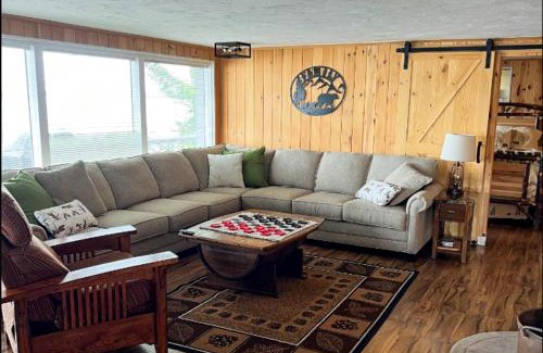 Alton Bay House | Perfect Family Getaway Minge Cove Alton