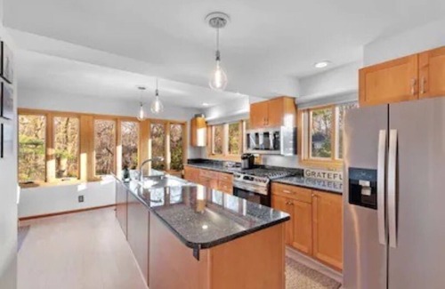 Michiana House | Perfect Family Getaway: walk to beach,fire pit, screened porch, hot tub,sunsets!