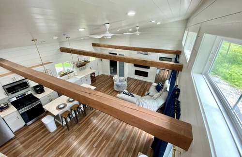 Newport Cottage | Perfect Family getaway on Lake Sebasticook