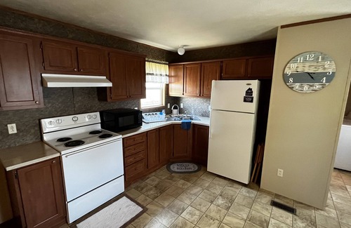 Prairieton House | Perfect for a long stay or a weekend getaway.
