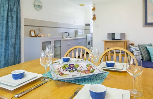 Kurrimine Beach House | Perfect for Family Fishing Trips to the Beach
