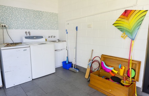 Kurrimine Beach House | Perfect for Family Fishing Trips to the Beach