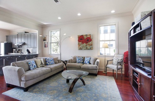 Leonidas House | Perfect for your Big Easy get away