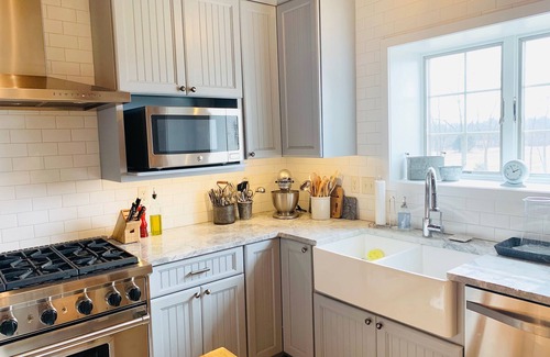 New Oxford House | Perfect Getaway; Rustic and Contemporary; Secluded yet close to attractions.