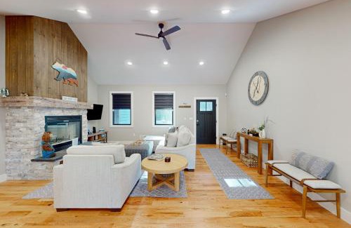 Lake George House | Perfect Getaway