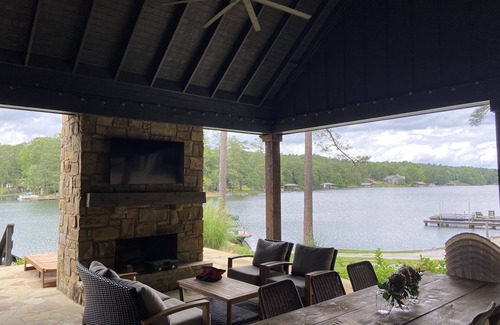 Tallassee House | Perfect Lake Martin Get-A-Way