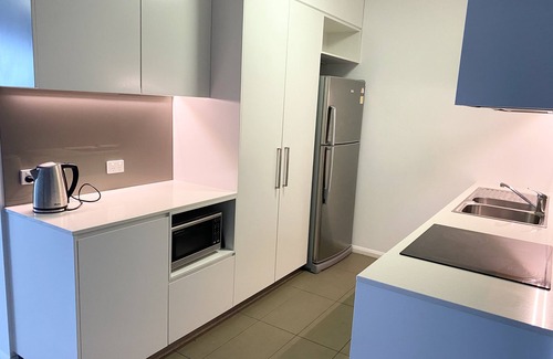 South Townsville Apartment | Perfect location for family and couples holidays