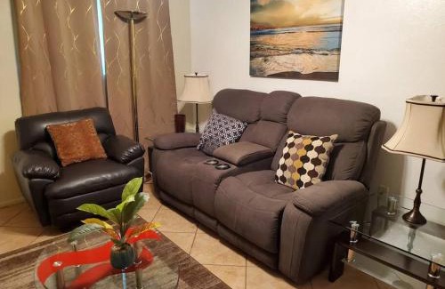 Tempe Apartment | Perfect Location ASU Tempe 1 Bd 1Bath couples getaway!