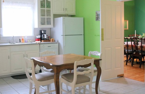 Lynchburg House | Perfect location for your visit to Southern Middle Tennessee.