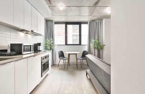 Latin Quarter Apartment | Perfect Location in City | MUST Stay | VERY Clean