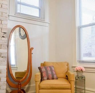 Crafton House | Perfect Pittsburgh Home Close To City & Airport