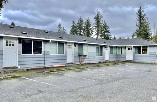 Lakewood Apartment | Perfect Private Getaway Near Downtown Tacoma!