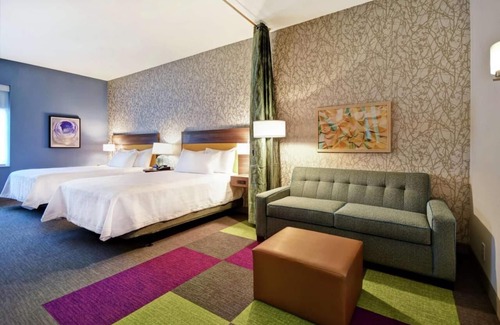 Jekyll Island Hotel | Perfect Spot for Unwinding! Outdoor Pool, Pet-Friendly Property, Free Breakfast!